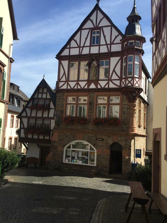 Ferienhaus Moselblick Mit Kostenfreien Oepnv-Ticket 乌尔齐希 外观 照片